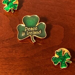 3 Green Shamrock Pin Backs Peace in Ireland